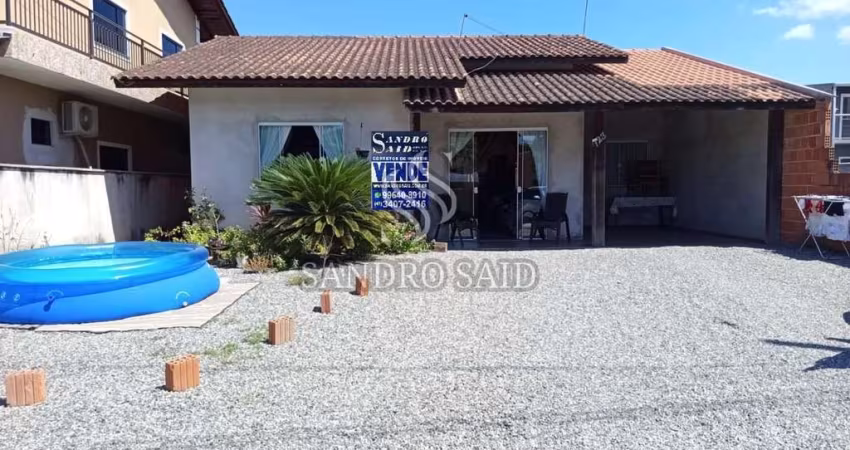 Casa para Venda em Balneário Barra do Sul, Centro, 3 dormitórios, 2 banheiros, 1 vaga