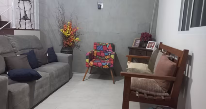 Sobrado para venda possui 124 m² com 3 dorms sendo 1 suíte