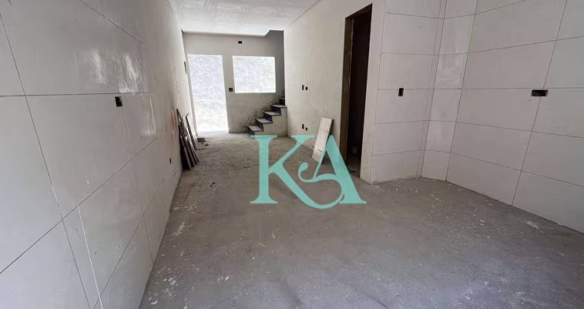 Sobrado com 2 dormitórios à venda, 61 m² por R$ 340.000,00 - Vila Guilhermina - Praia Grande/SP