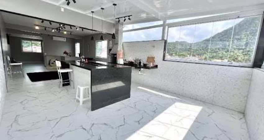 Sobrado com 3 dormitórios 3 suítes  à venda, 130 m² por R$ 1.045.000 - Canto do Forte - Praia Grande/SP