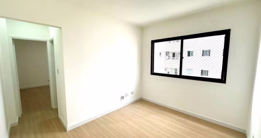Apartamento com 1 dormitório à venda, 40 m² por R$ 245.000 - Vila Guilhermina - Praia Grande/SP