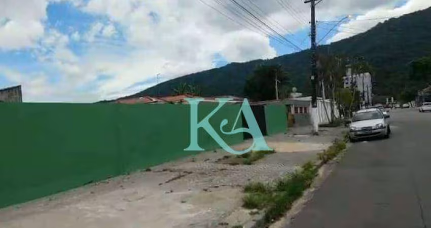 Área à venda, 1100 m² por R$ 2.300.000,00 - Solemar - Praia Grande/SP