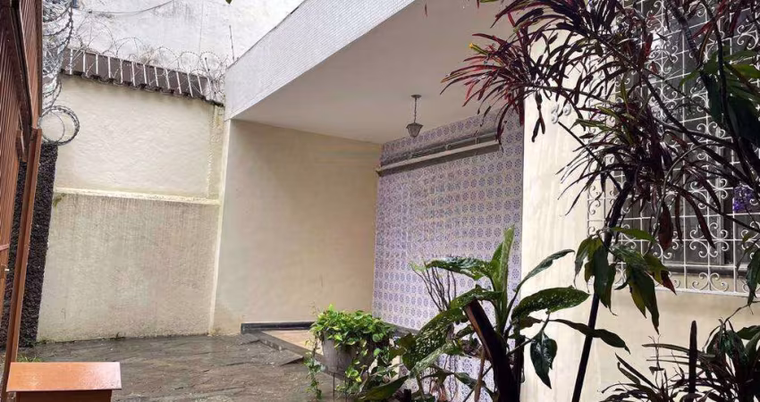 Excelente casa no Serra