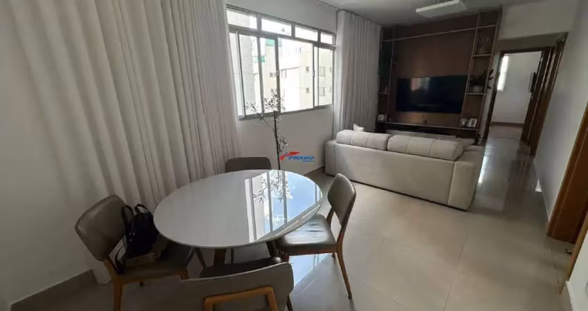 Excelente apartamento 2 quartos, suíte, elevador, 2 vagas. locação