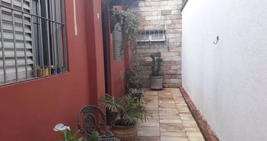 Casa com 3 quartos à venda na Rua Lagoa Dourada, Prado, Belo Horizonte