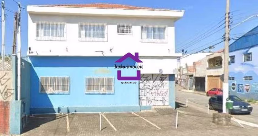 Sobrado Comercial de esquina para Locação no bairro da Vila Carrão com 3 vagas e 280 metros.