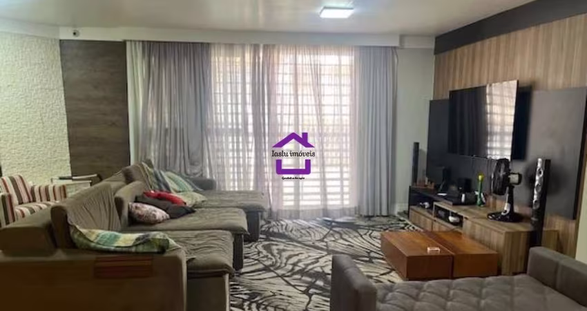 Casa (Terrea) para Venda, 4 dorm(s), 2 suite(s), 8 vaga(s), 354 m²