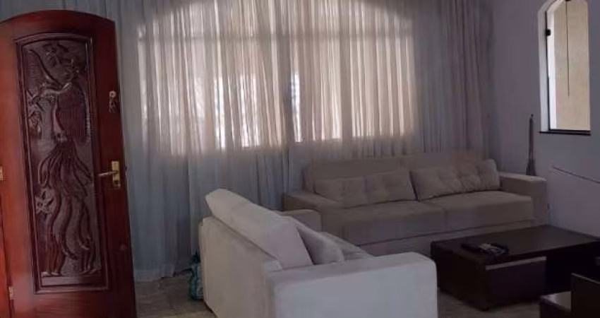 Casa com 4 quartos à venda na Rua Sedan, 119, Utinga, Santo André