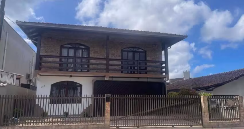 Casa no costa e silva com 3 quartos para locação, 108 m²