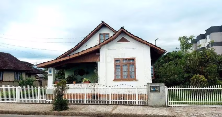 CASA no PIRABEIRABA com 3 quartos para VENDA, 156 m²