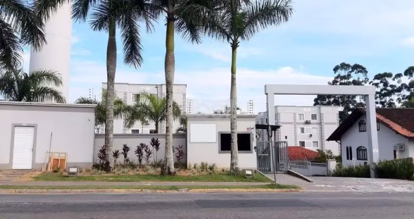 Apartamento no floresta com 2 quartos para locação, 50 m²
