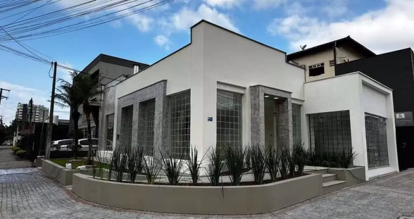 Sala comercial para alugar na Avenida Getúlio Vargas, 627, Centro, Joinville