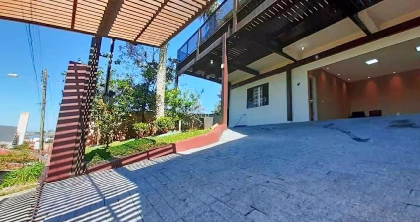 CASA no IRIRIÚ com 3 quartos para LOCAÇÃO, 233 m²