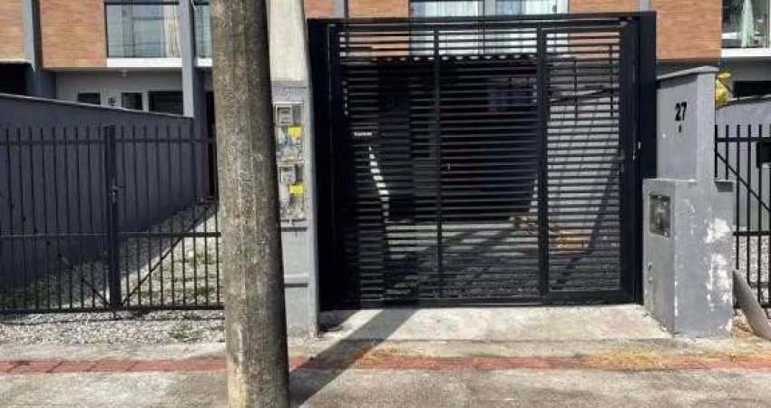 SOBRADO GEMINADO no SANTA CATARINA com 2 quartos para VENDA, 72 m²