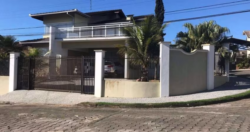 SOBRADO no BOM RETIRO com 5 quartos para VENDA, 450 m²