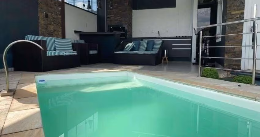 CASA no BOM RETIRO com 3 quartos para LOCAÇÃO, 106 m²