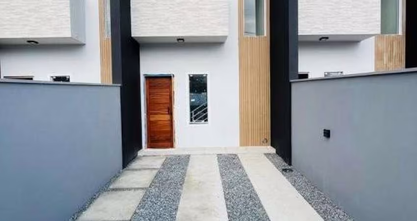 SOBRADO GEMINADO no ESPINHEIROS com 3 quartos para VENDA, 85 m²