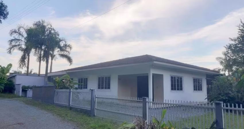 CASA no GLÓRIA com 3 quartos para LOCAÇÃO, 120 m²