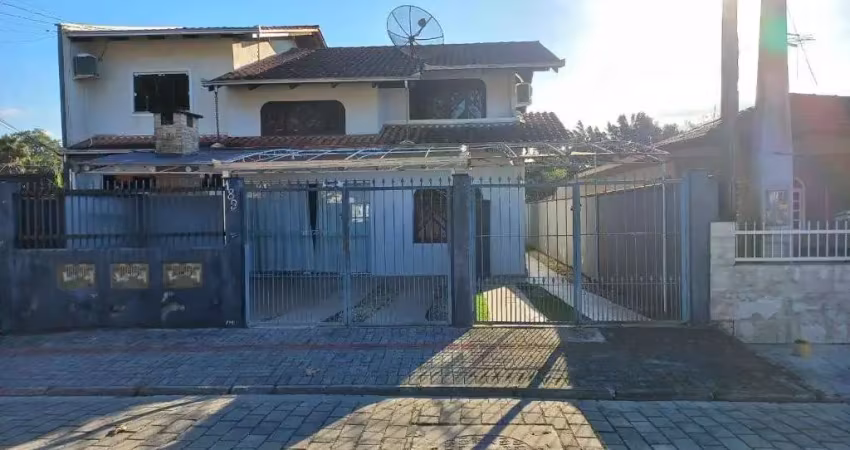 Casa no parque guarani com 3 quartos para locação, 100 m²