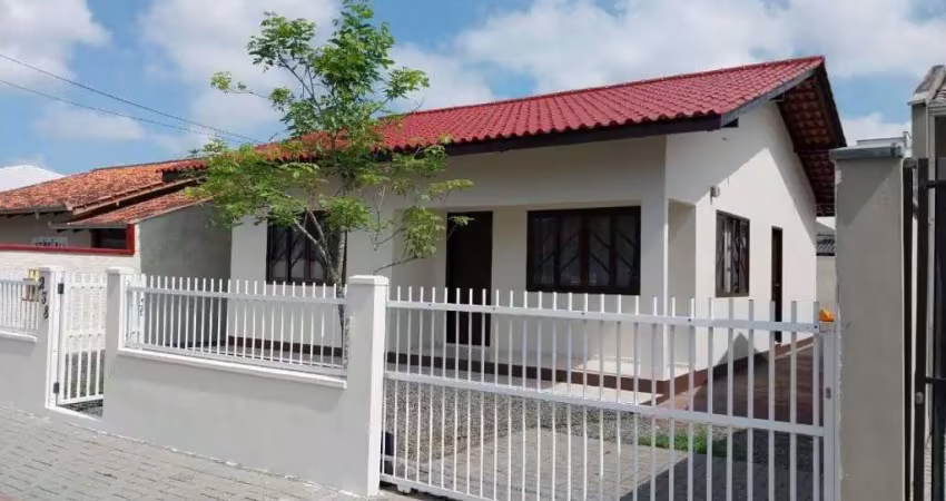 Casa no vila nova com 2 quartos para locação, 131 m²
