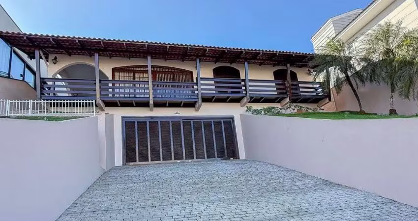 Casa com 4 quartos à venda na Rua Ouro Verde, 127, Saguaçu, Joinville