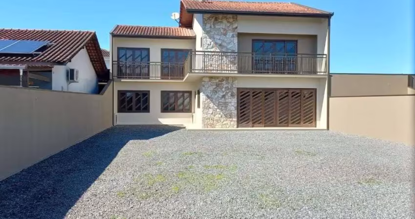 Casa no aventureiro com 4 quartos para venda, 208 m²