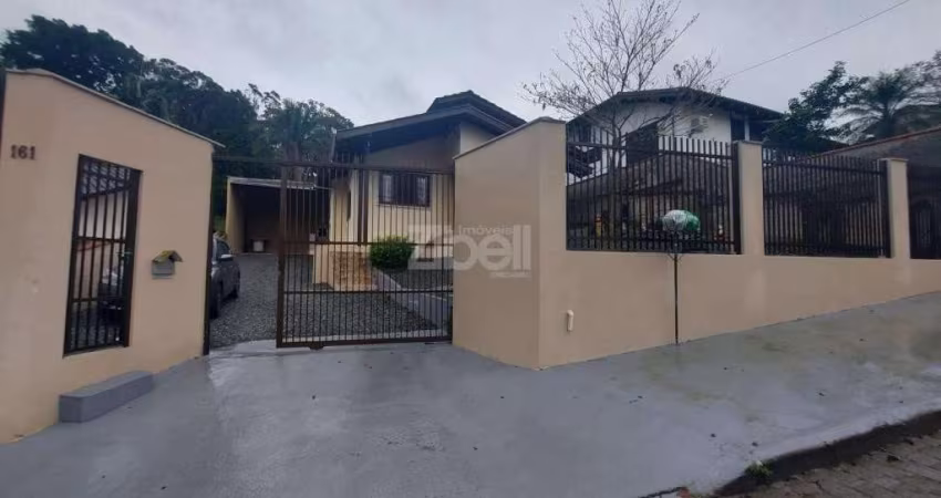 CASA no FLORESTA com 3 quartos para LOCAÇÃO, 120 m²