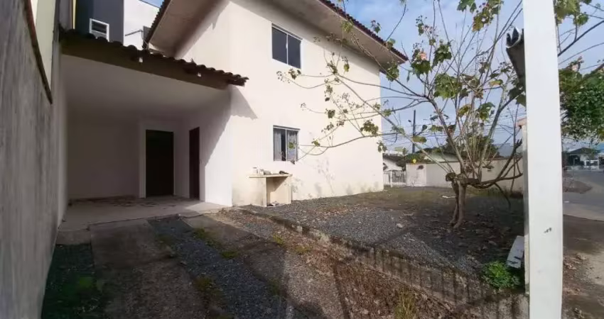 Casa no costa e silva com 3 quartos para locação, 89 m²