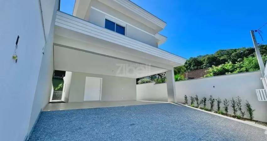 Casa com 4 quartos à venda na Rua Campo Alegre, 50, Glória, Joinville