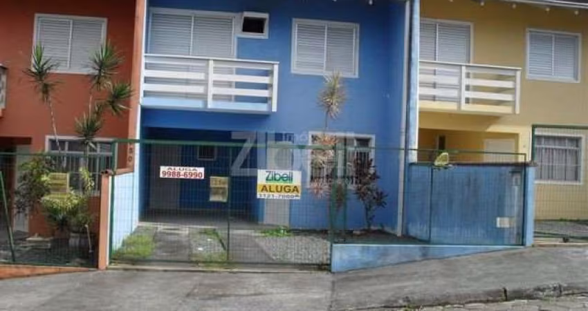 CASA no COSTA E SILVA com 3 quartos para LOCAÇÃO, 100 m²