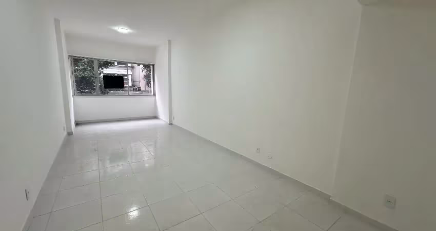 Sala comercial com 1 sala para alugar na Avenida Nossa Senhora de Copacabana, 647, Copacabana, Rio de Janeiro