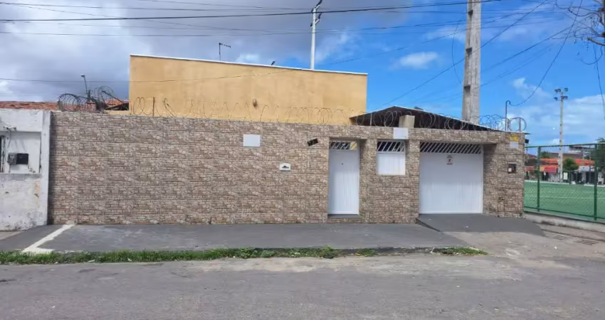 Casa com 6 quartos à venda na Rua Gaudioso Carvalho, 124, Floresta, Fortaleza