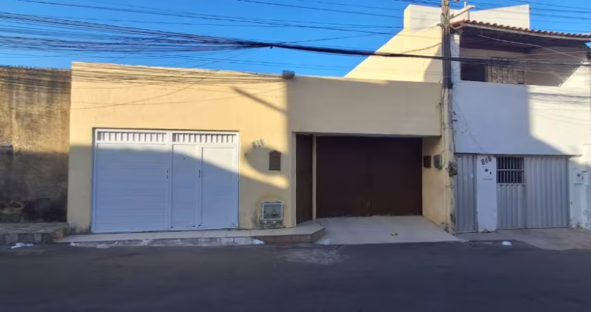 Excelente Casa com 05 Quartos, 03 Suites no Bairro Nsa Sra das Graças