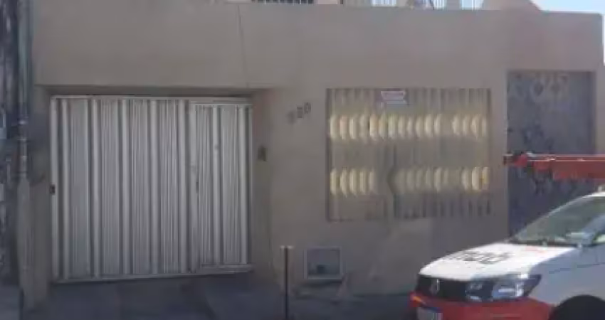 Casa com 4 quartos à venda na Rua Misericórdia, 381, Jardim Iracema, Fortaleza
