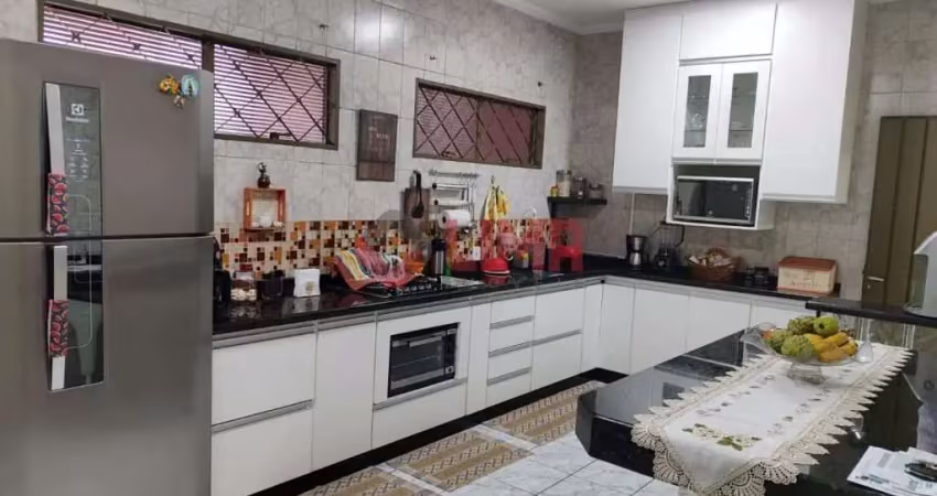 Excelente casa próx. bernardino de campos - 3 dormitórios