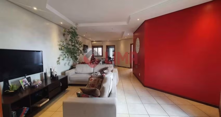 Bela casa no Jardim Tera Branca