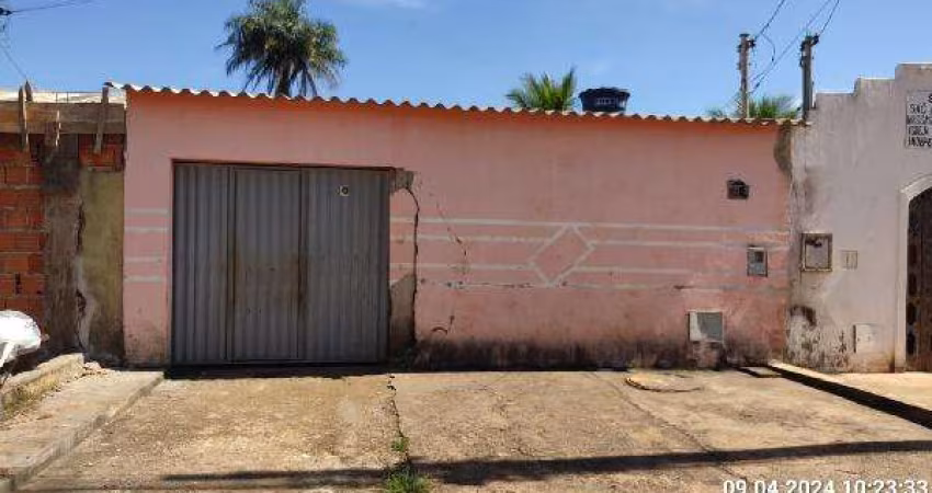 Oportunidade Única em SANTO ANTONIO DO DESCOBERTO - GO | Tipo: Casa | Negociação: Venda Online  | Situação: Imóvel
