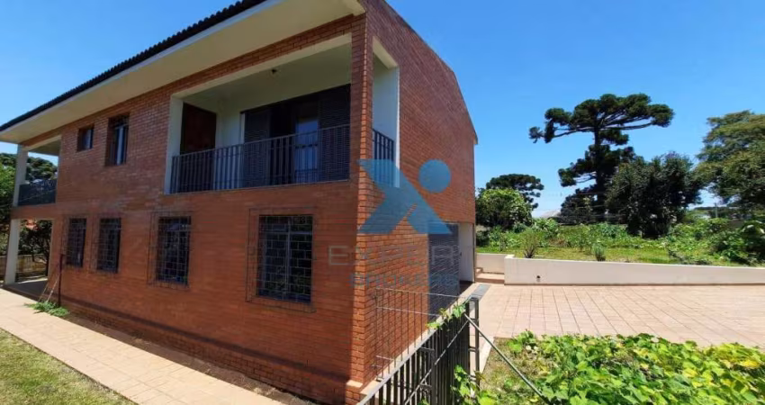 Sobrado de esquina e amplo terreno com 3 dormitórios à venda, 339 m² por R$ 1.490.000 - Barreirinha - Curitiba/PR
