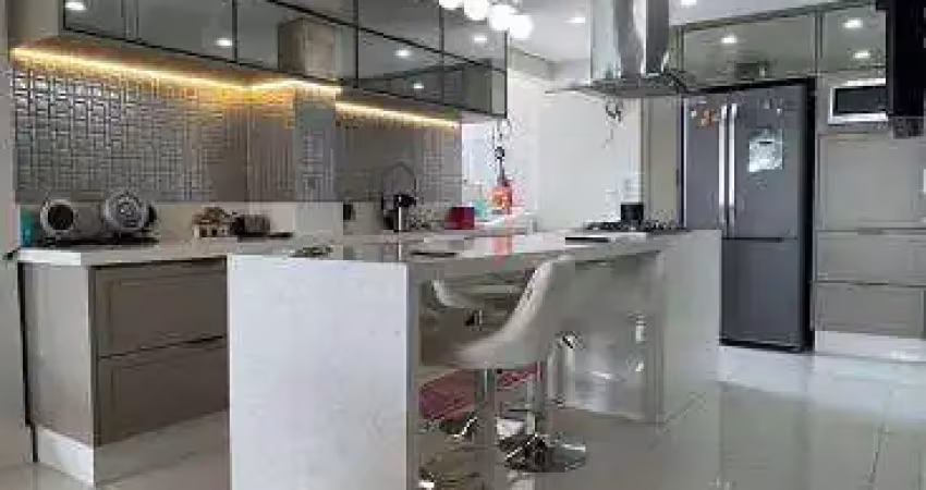 Apartamento reformado com 3 quartos - Edifício Geórgia - Ao lado da Havan e próximo do Shopping