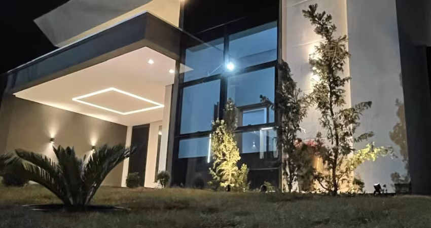 Casa térrea nova com 3 suítes - Condomínio Florais da Mata - Região do Chapéu do Sol