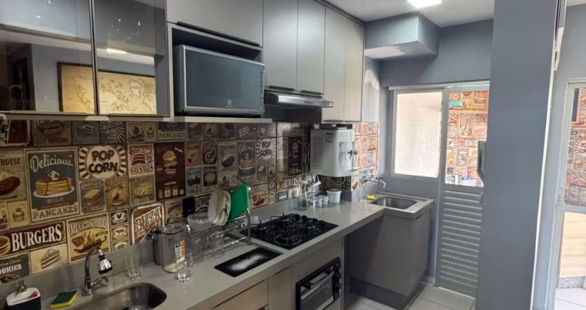 Apartamento de 3 quartos sendo 1 suíte com churrasqueira - Em frente ao Parque Mãe Bonifácia - Edifício Villaggio Di Bonifácia