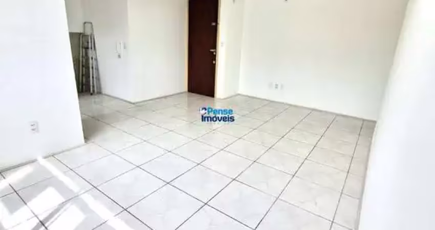 Apartamento com 2 quartos à venda na Avenida César Seara, 84, Carvoeira, Florianópolis