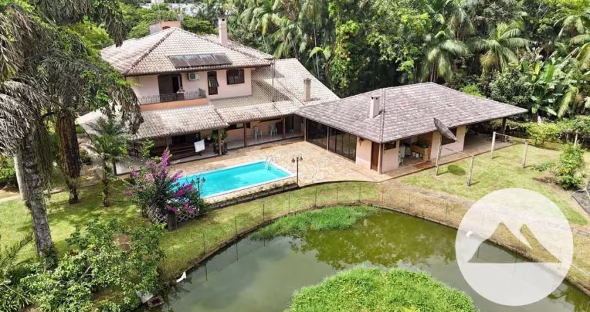 Casa com 4 dormitórios à venda, 425 m² por r$ 2.890.000,00 - itoupava central - blumenau/sc