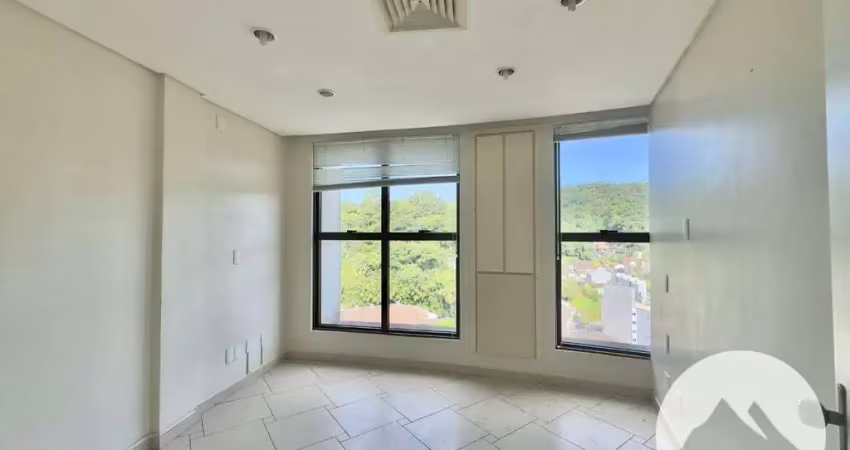 Sala comercial à venda na Rua Armando Odebrecht, Garcia, Blumenau