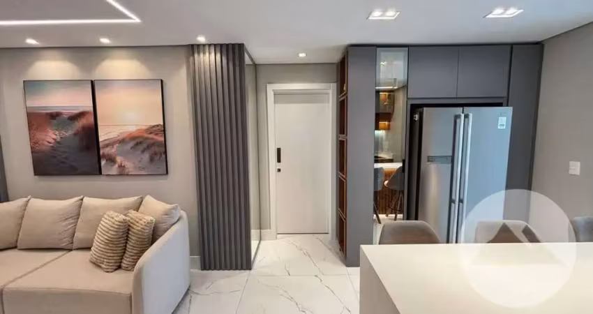 Apartamento com 03 dormitórios (1 suíte), quadra mar, no bairro itacolomi - piçarras/sc