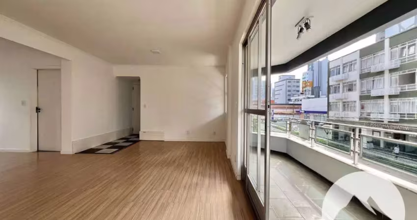 Apartamento com 3 dormitorios (1 suíte) no bairro jardim blumenau com 147m2
