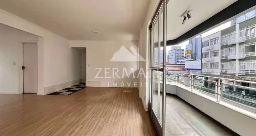 Apartamento com 3 dormitorios (1 suíte) no bairro jardim blumenau com 147m2