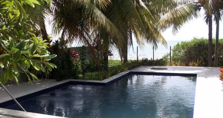 Beira-mar em carneiros: casa duplex mobiliada com conforto e sofisticação!