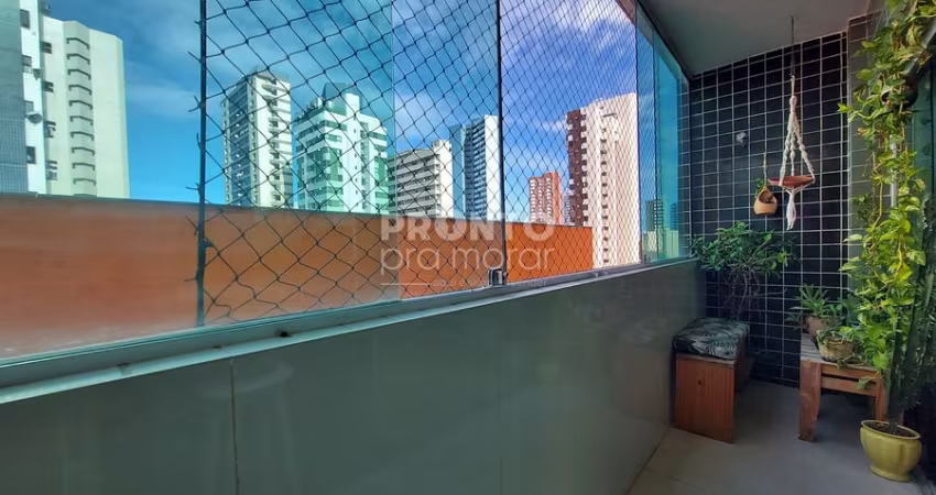 APARTAMENTO AMPLO EM CANDEIAS – 3 QUARTOS, 111m², VARANDA FECHADA E EXCELENTE LOCALIZAÇÃO!