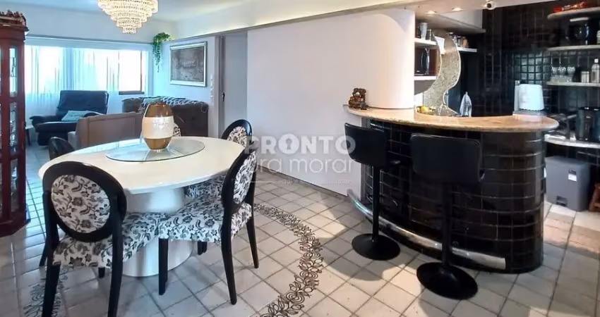 Boa viagem, apartamento dúplex, 137 m², 2 quartos, sendo 1 suíte com closet,   2 wcs,  2  vagas, depósito,  piscina e churrasqueira privativas.
